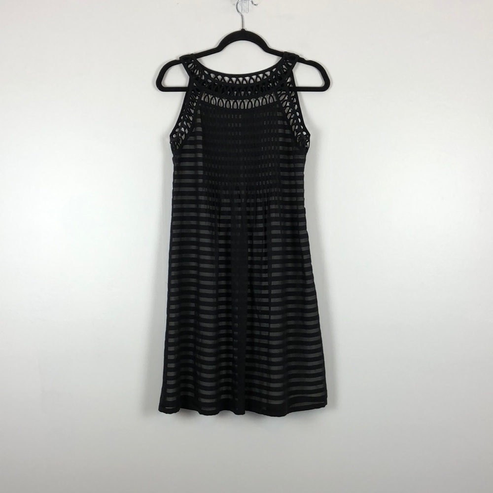 Cynthia Steffe black sleeveless pullover side zip closure a-line dress Size 8